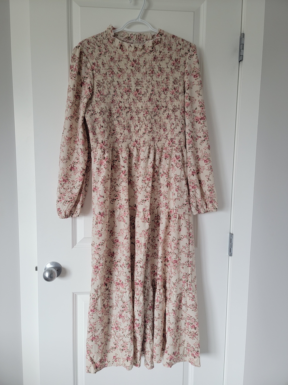 Affordable Fashion Floral Smocked Long Sleeve Midi Dress Cream w/ Pink Floral